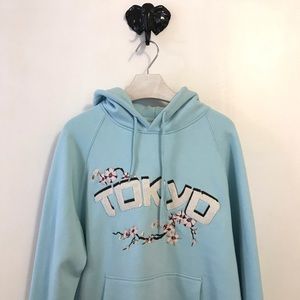 DONATING Urban Outfitters Hoodie Sweatshirt Small Tokyo